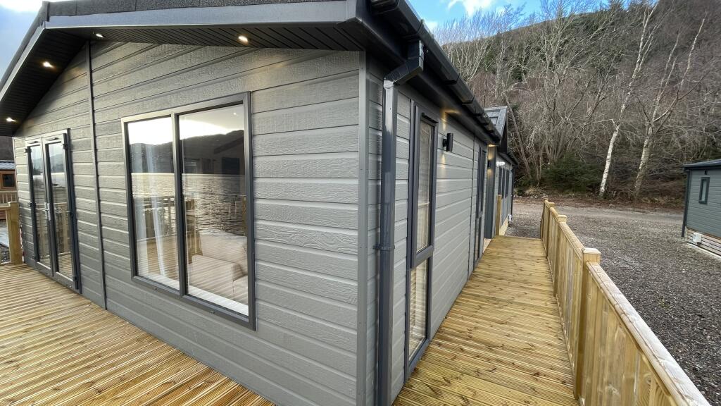 10 The Hamptons, Loch Ness Highland Lodges, Invermoriston, IV63 7YE photo 5