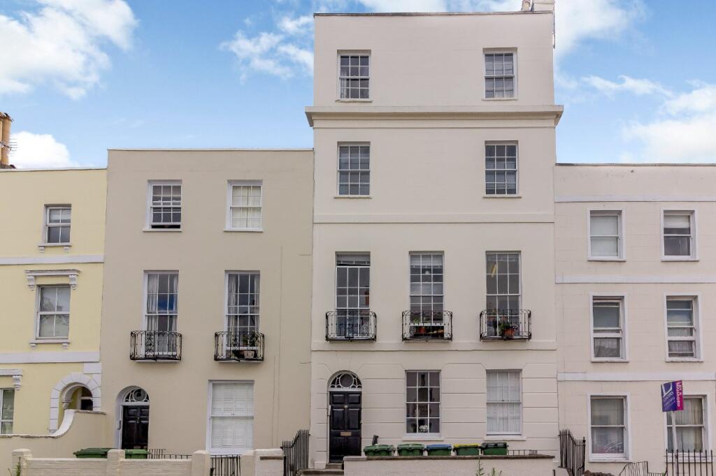 Main image of property: Hewlett Road, Cheltenham, Gloucestershire, GL52
