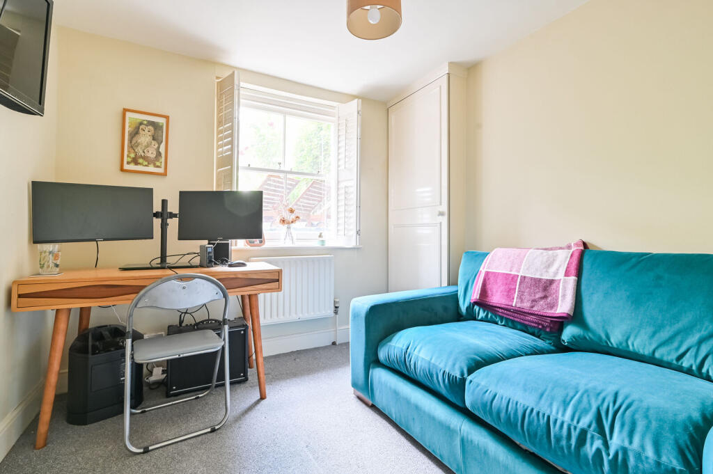Apartment in London, Angel, Islington - View 4