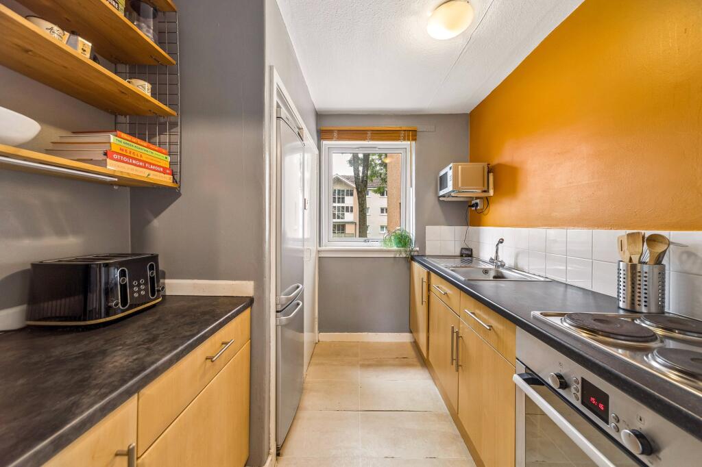Apartment in Glasgow - More