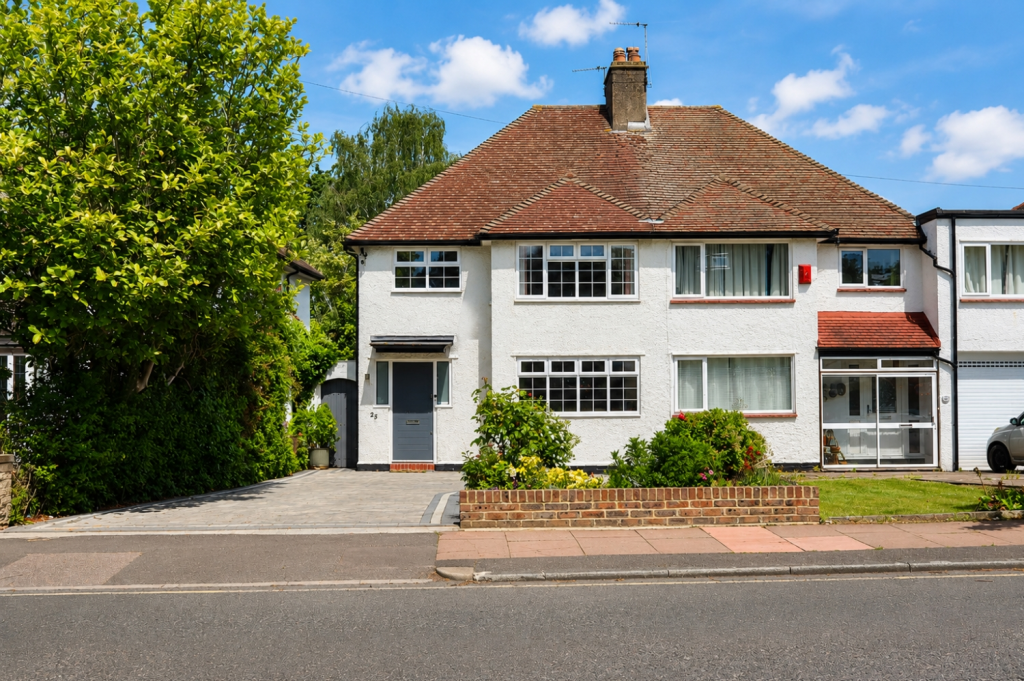 Main image of property: 25 PICKHURST RISE, WEST WICKHAM