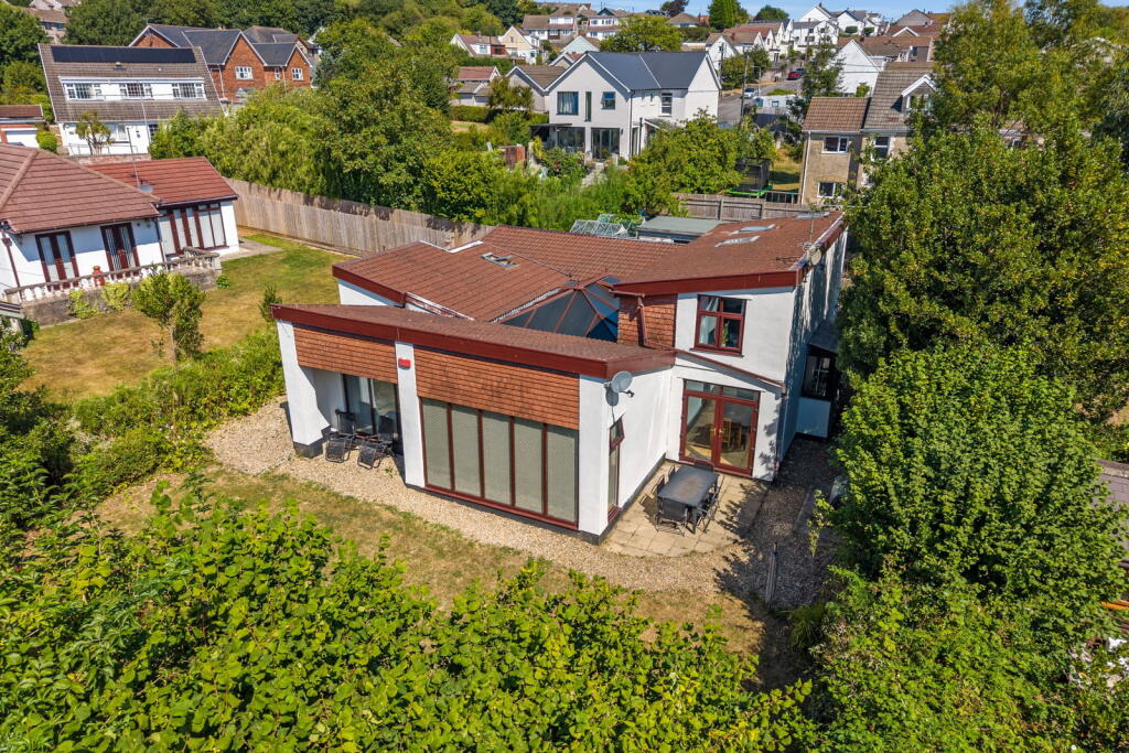 Main image of property: Ddol Road, Dunvant, Swansea, SA2 7UB