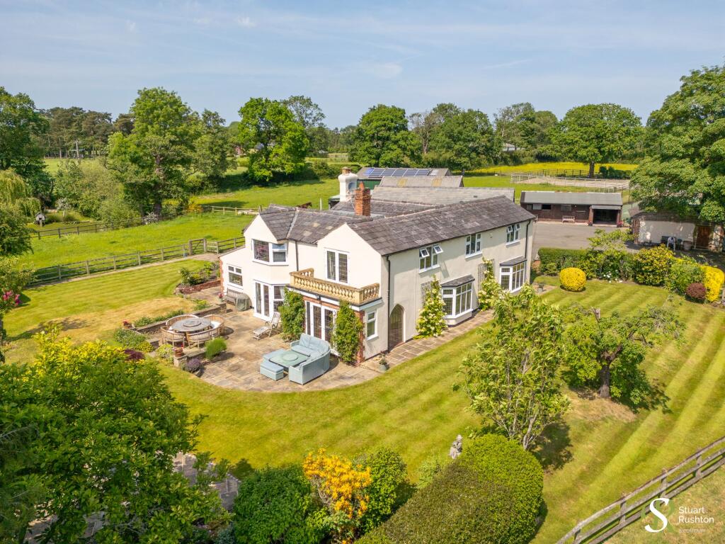House in Warrington - View 4