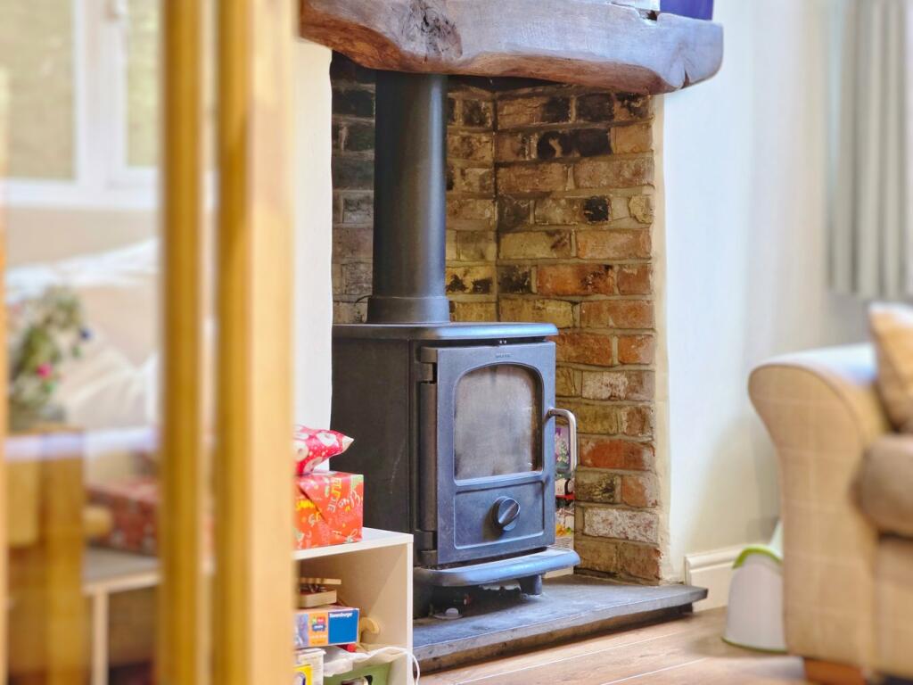 Duck End Lane, Maulden, Bedfordshire, MK45 photo 4