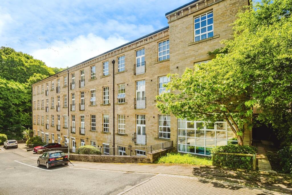 Main image of property: Stepping Stones, SOWERBY BRIDGE
