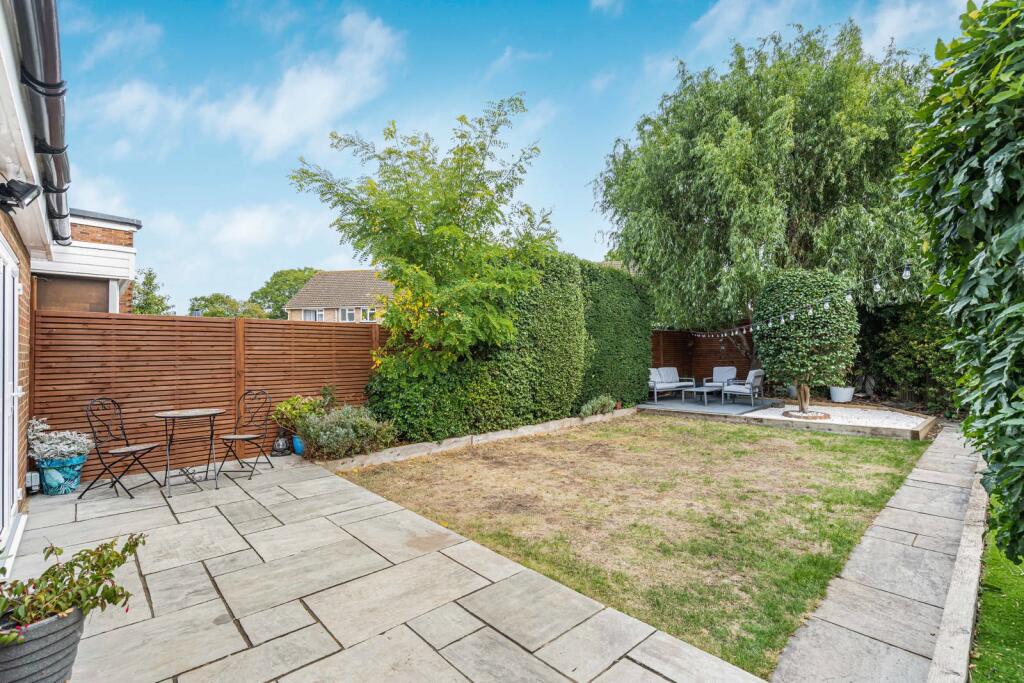 House in Twickenham - View 5