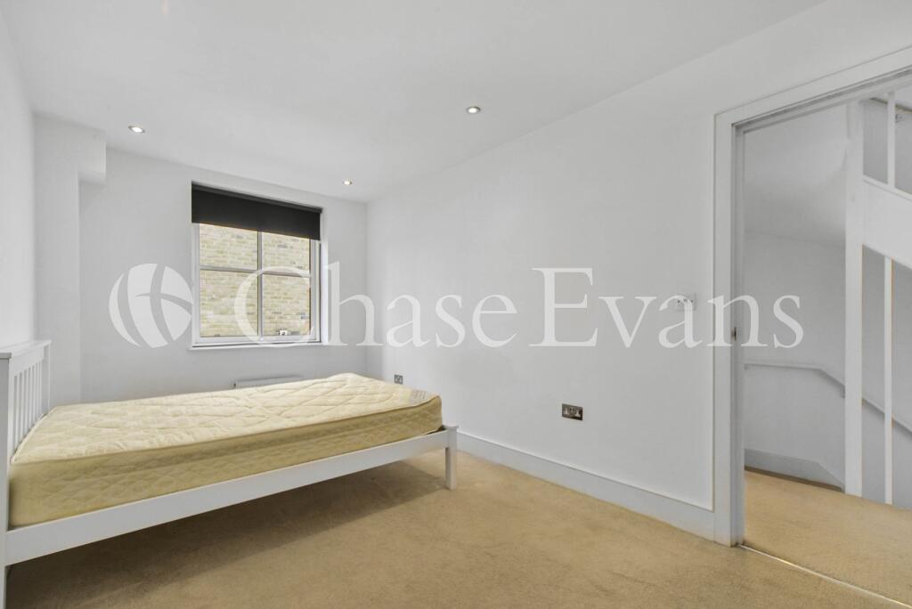 4 bedroom terraced house for rent