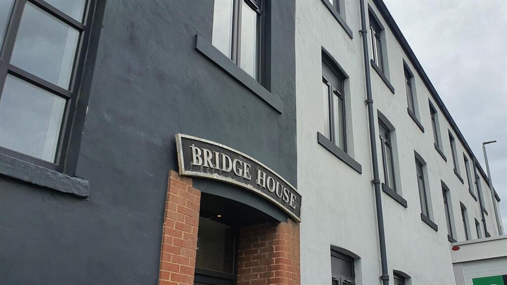 Main image of property: Bridge House, Leeds, LS10