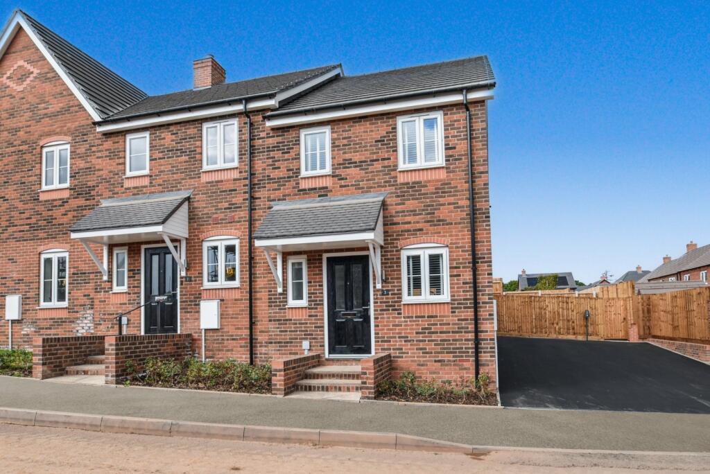 Main image of property: 102 The Green, Claphill Lane, Rushwick, Worcester, WR2