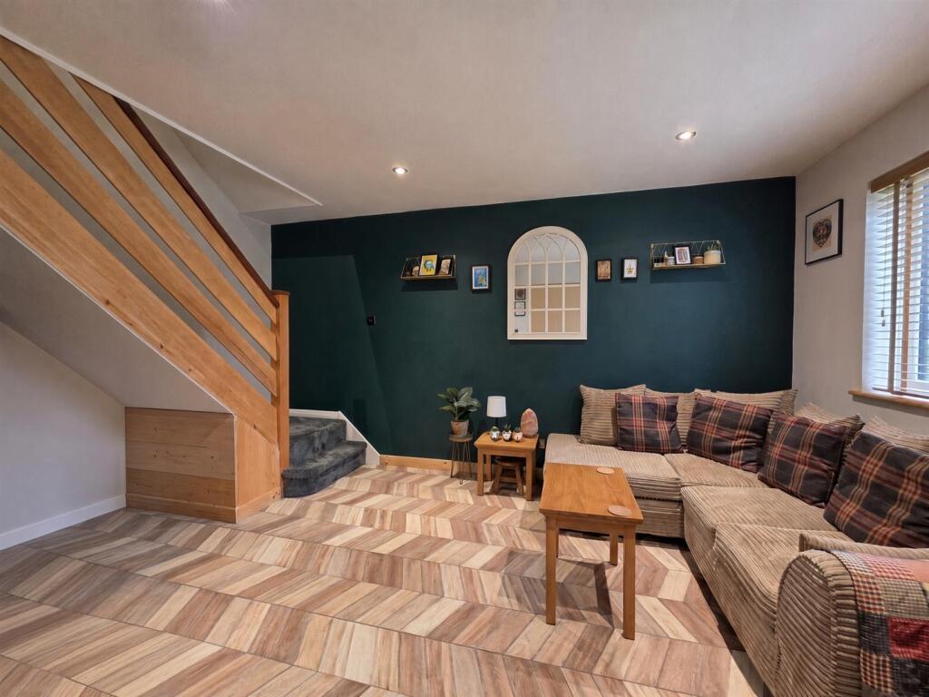 House in Southend-on-Sea - View 4