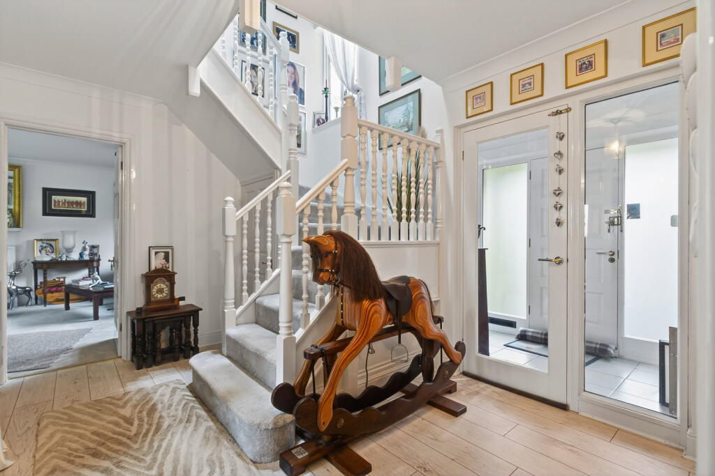 House in Orlingbury - More