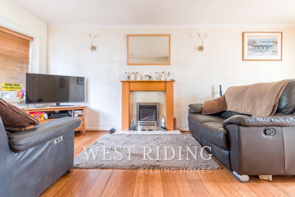 House in Tameside, Mossley - View 5