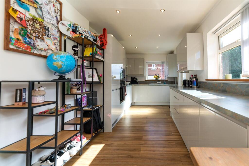 House in Sheffield - View 5