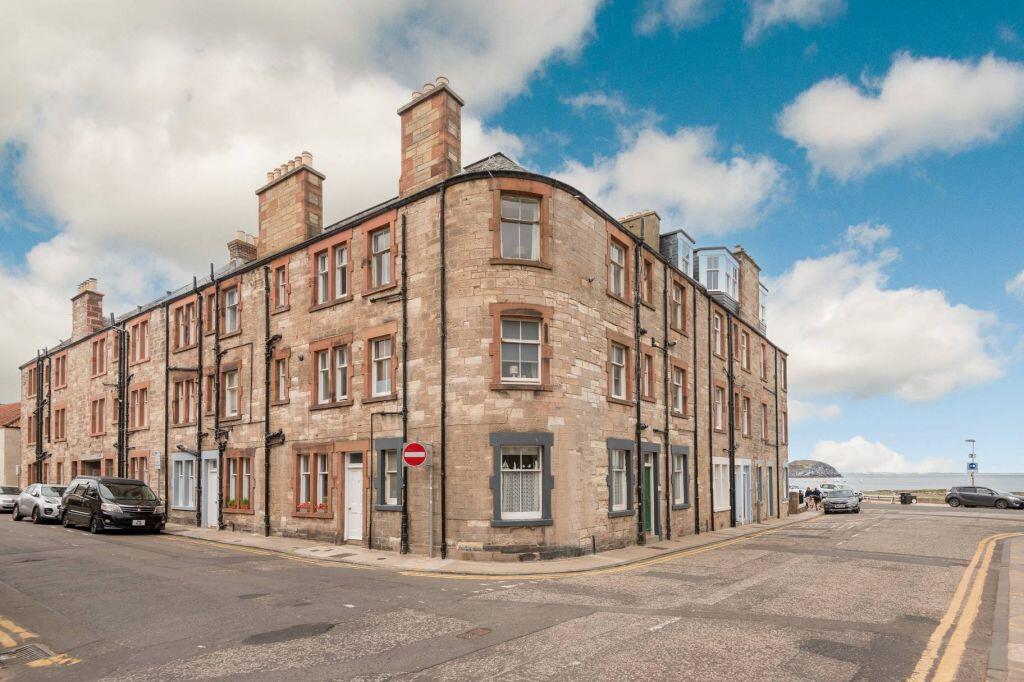 Main image of property: 13G Melbourne Place, North Berwick, EH39 4JR