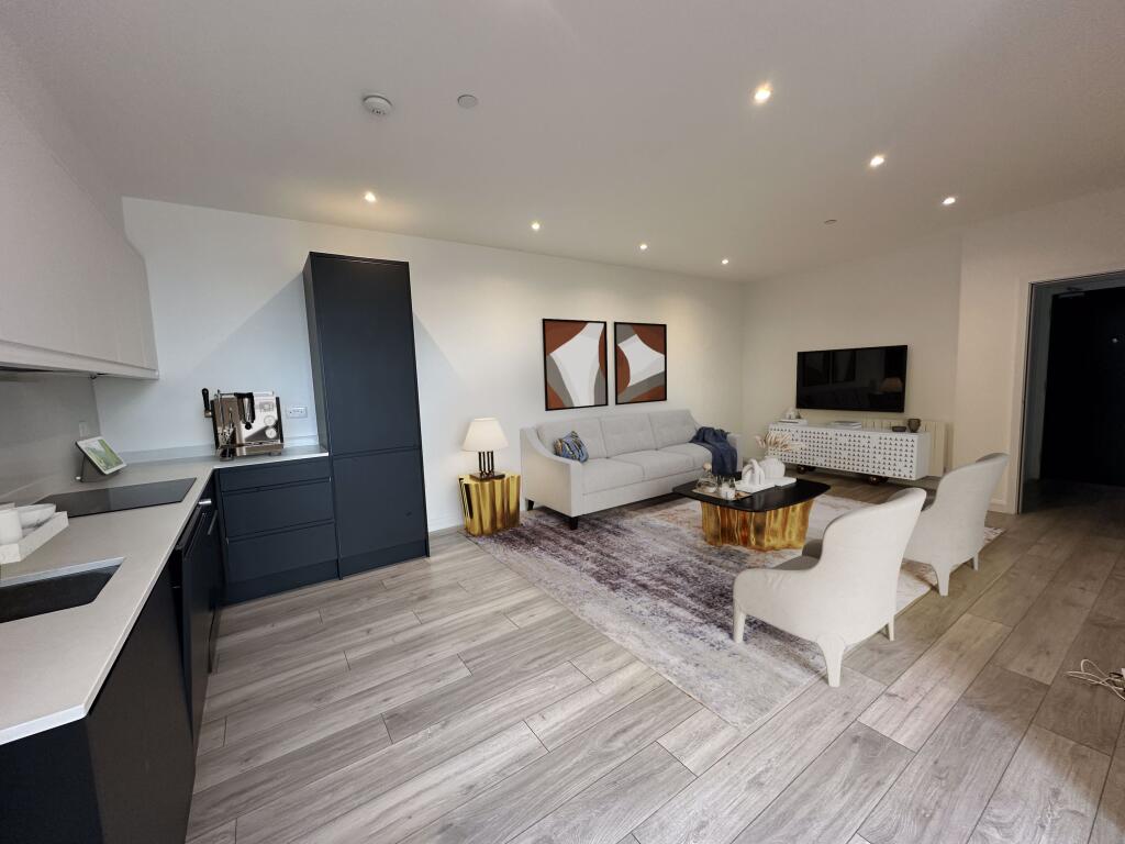 Main image of property: Bath Road, Slough, Berkshire, SL1