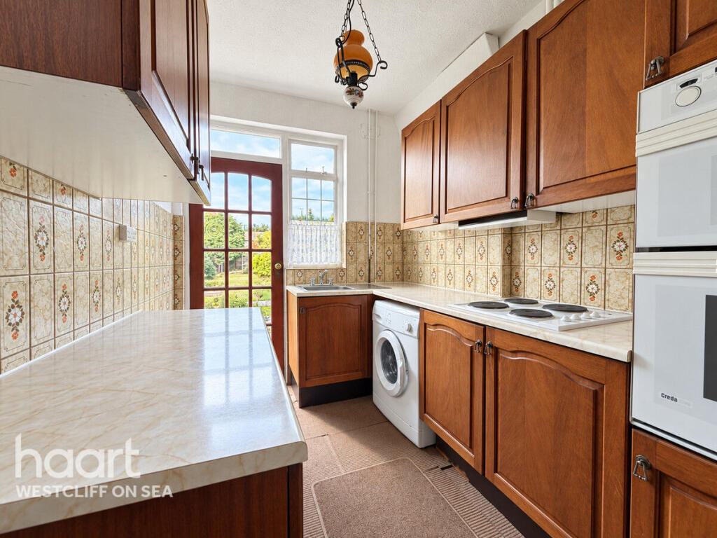House in Southend-on-Sea, Prittlewell - View 4