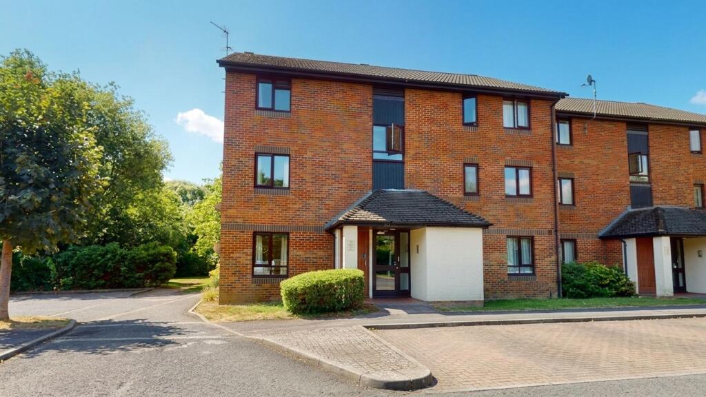 Main image of property: Allder Close, Abingdon, OX14