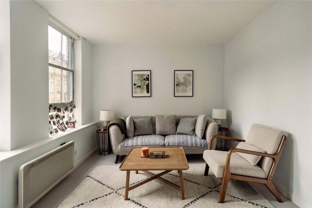 Main image of property: Pier House, 31 Cheyne Walk, Chelsea, SW3