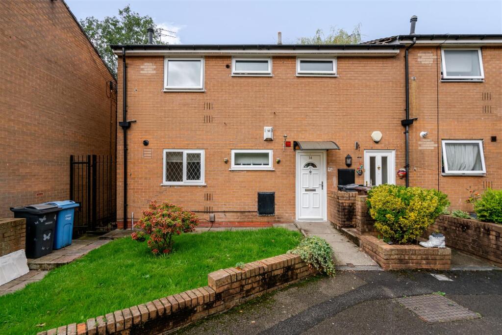 Main image of property: Broadgate Meadow, Eccles Road, Swinton, M27 5PQ