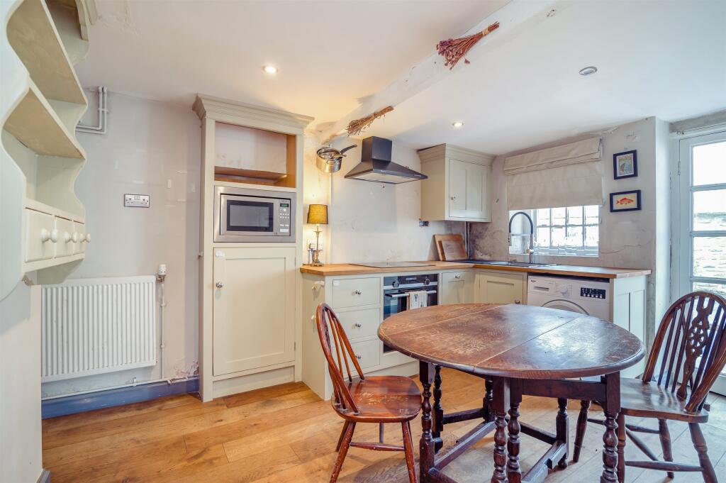 Four Ash Street, Usk - View 5