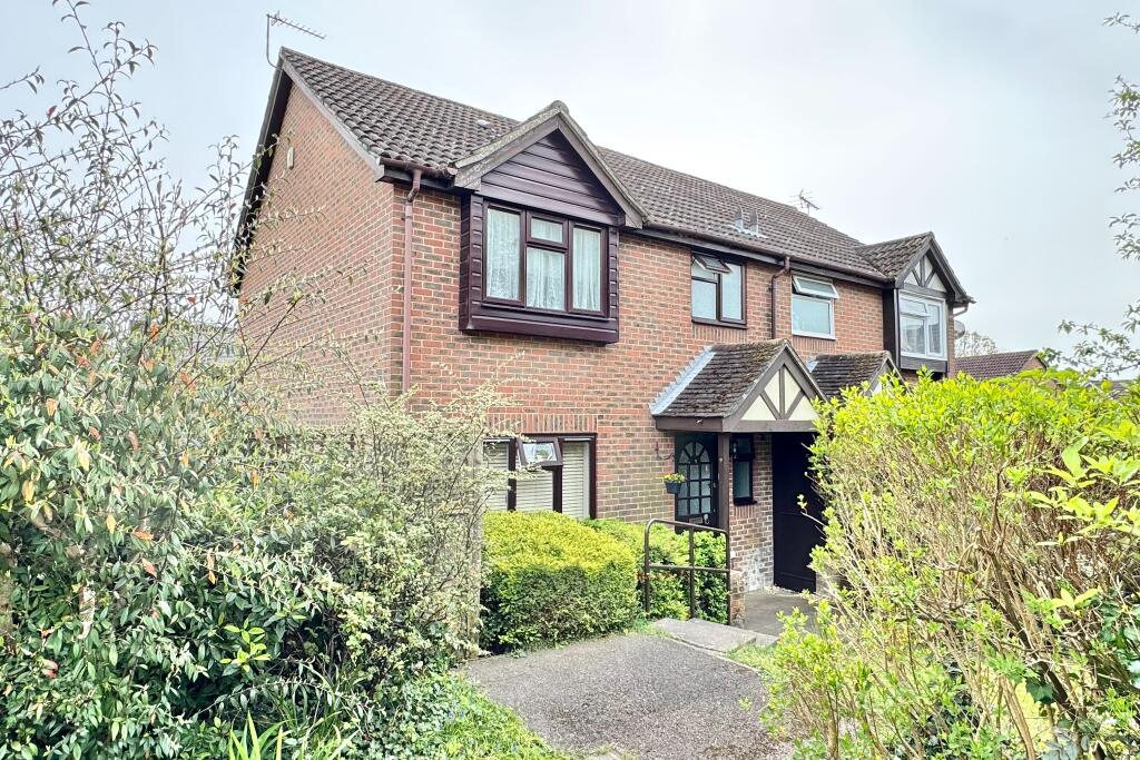 Main image of property: The Glades, Locks Heath
