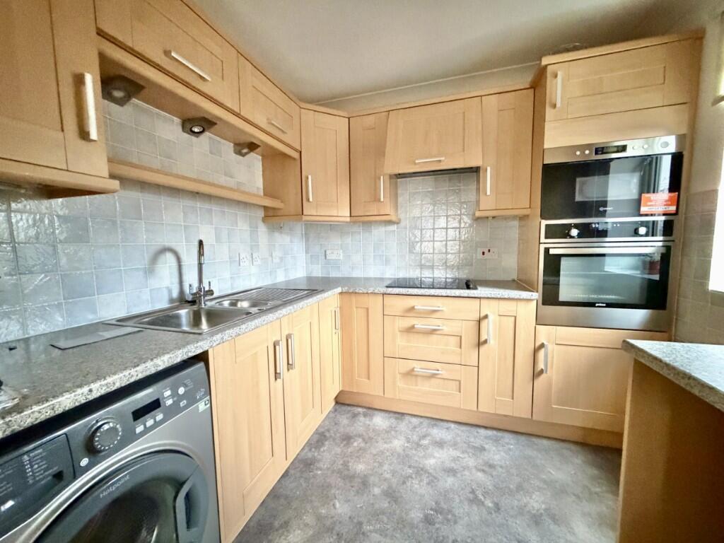 Apartment in St Neots, Eaton Ford - View 5