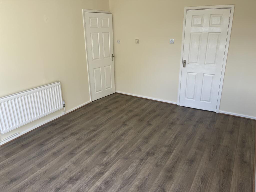 Apartment in Durham - More