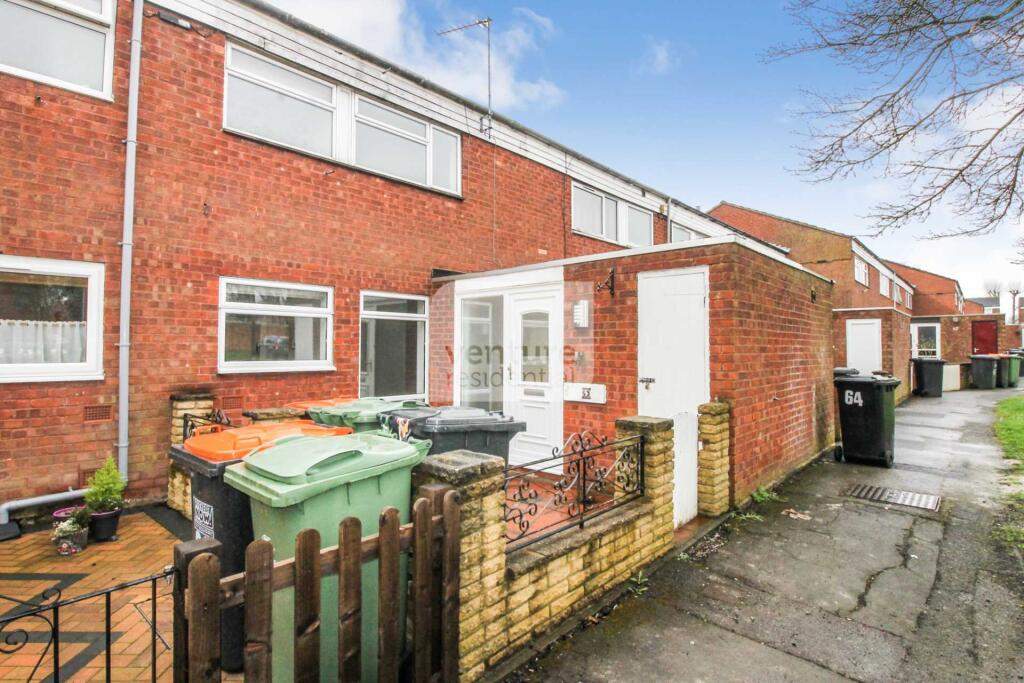 Main image of property: Enfield Close, Luton