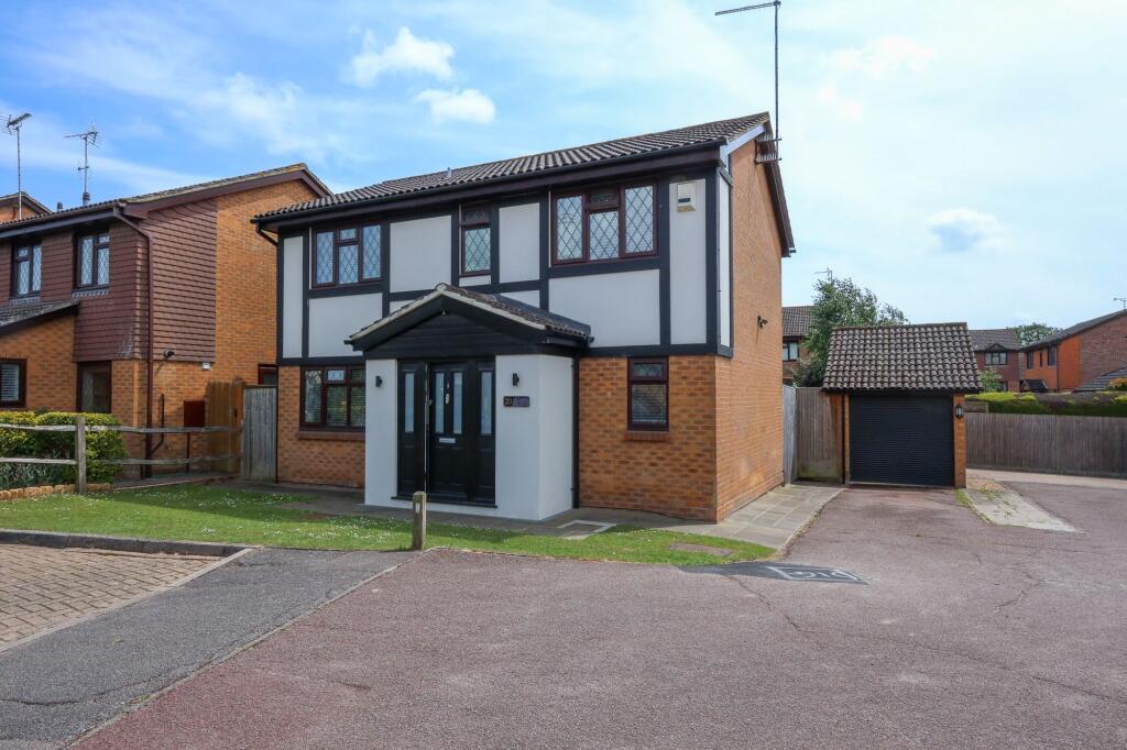 4-bed detached on The Gilligans, Burgess Hill, RH15, £550,000