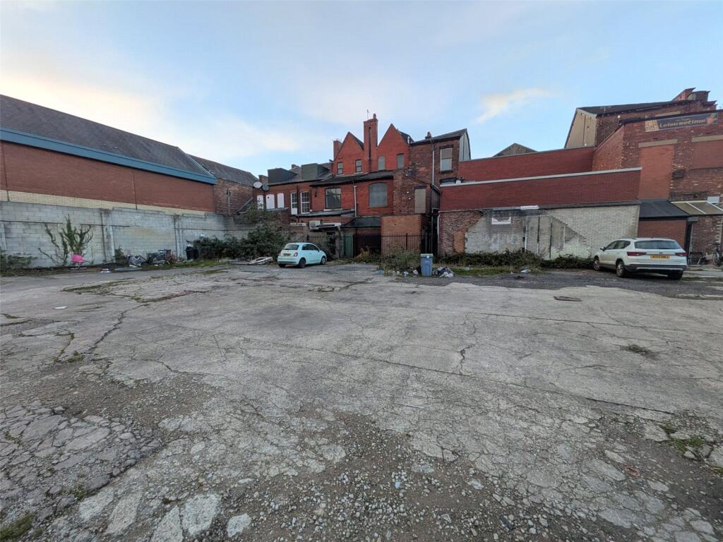 Bradshawgate, Leigh, Greater Manchester, WN7 - View 3