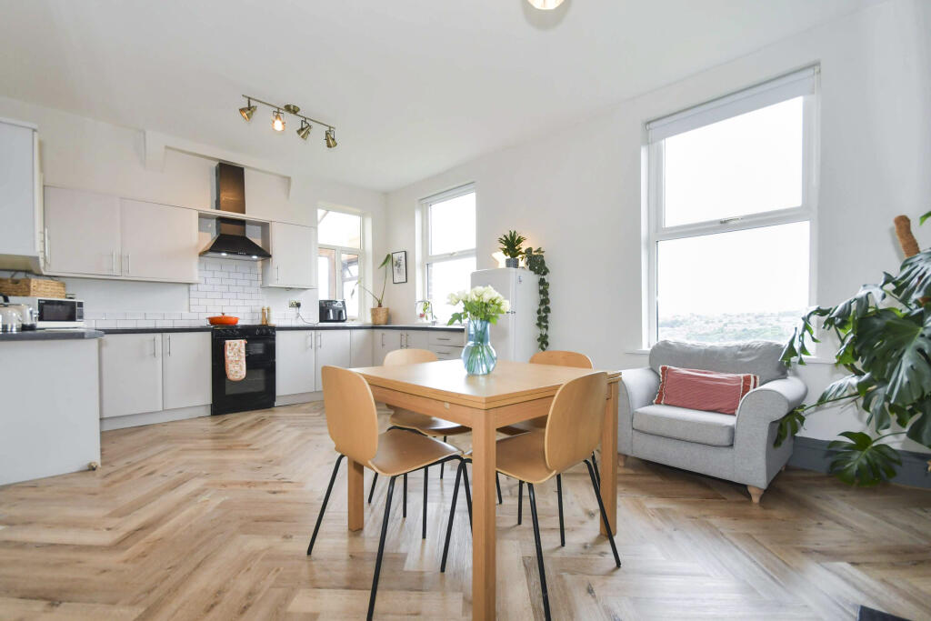 Birley Rise Road, Sheffield, S6 photo 3
