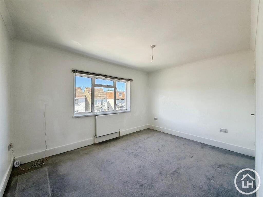 Napier Road, Gillingham - More