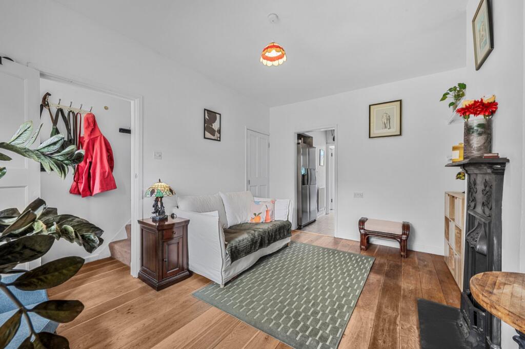 House in London - More