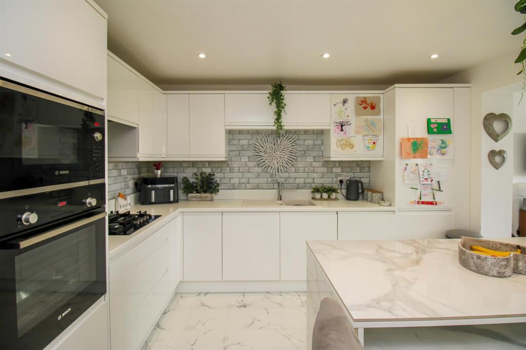 Cumbrian Way, Lupset Park, Wakefield - View 6