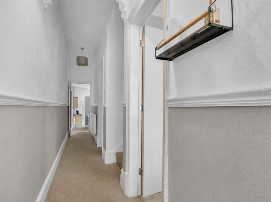 House in Leicester - View 2