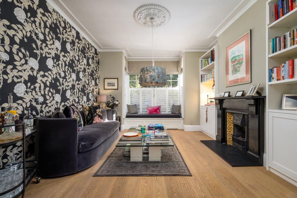 House in London - More