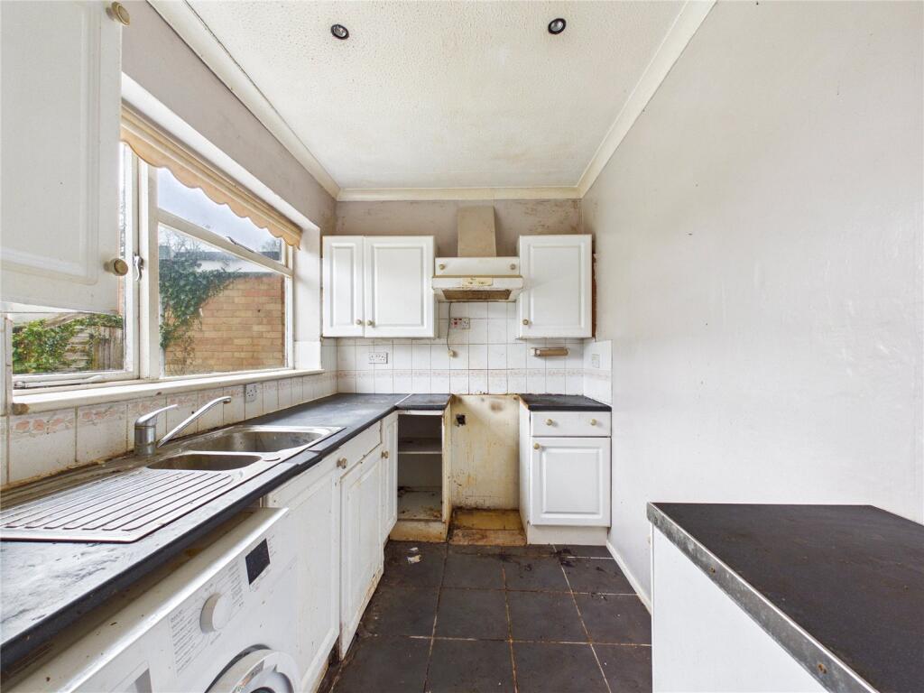 St. Austell Road, Colchester, Essex, CO4 photo 2