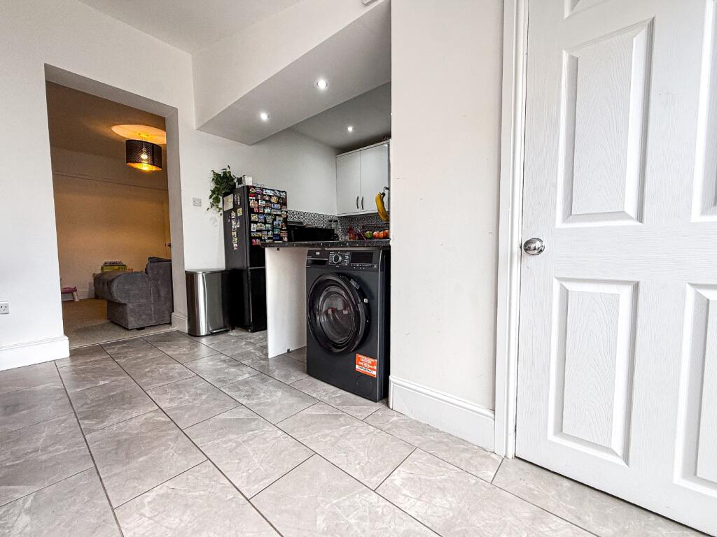 House in Taunton, Lambrook - View 5