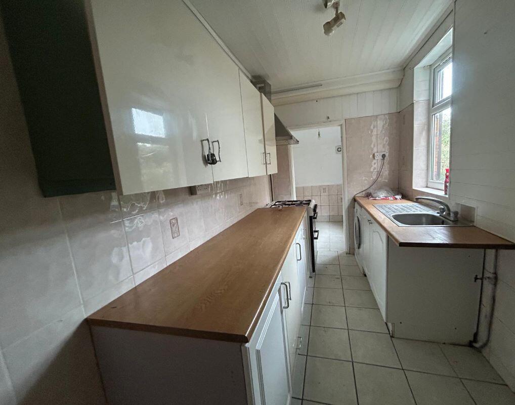 House in Leicester, City of Leicester - View 4