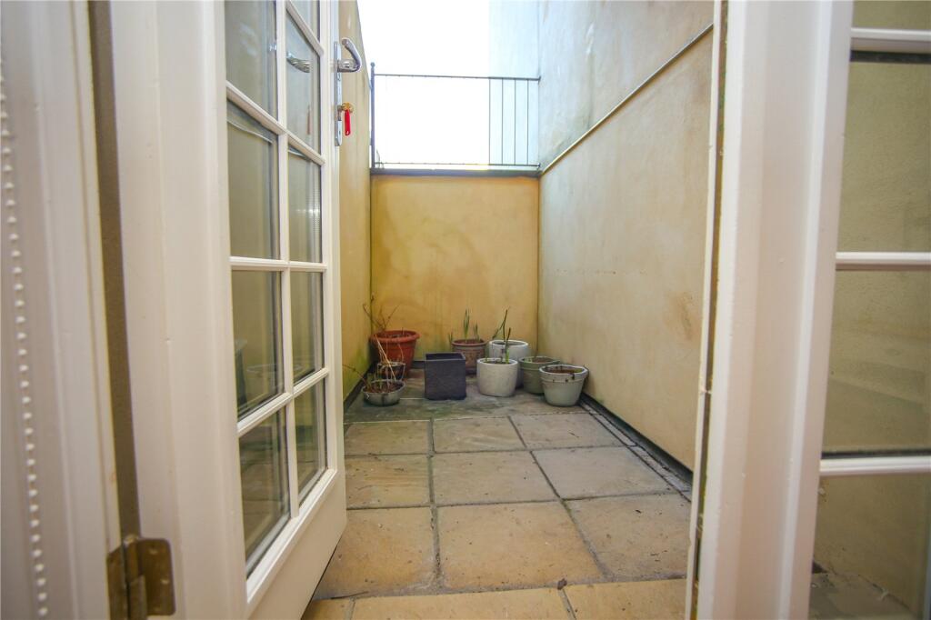 Property photo 11