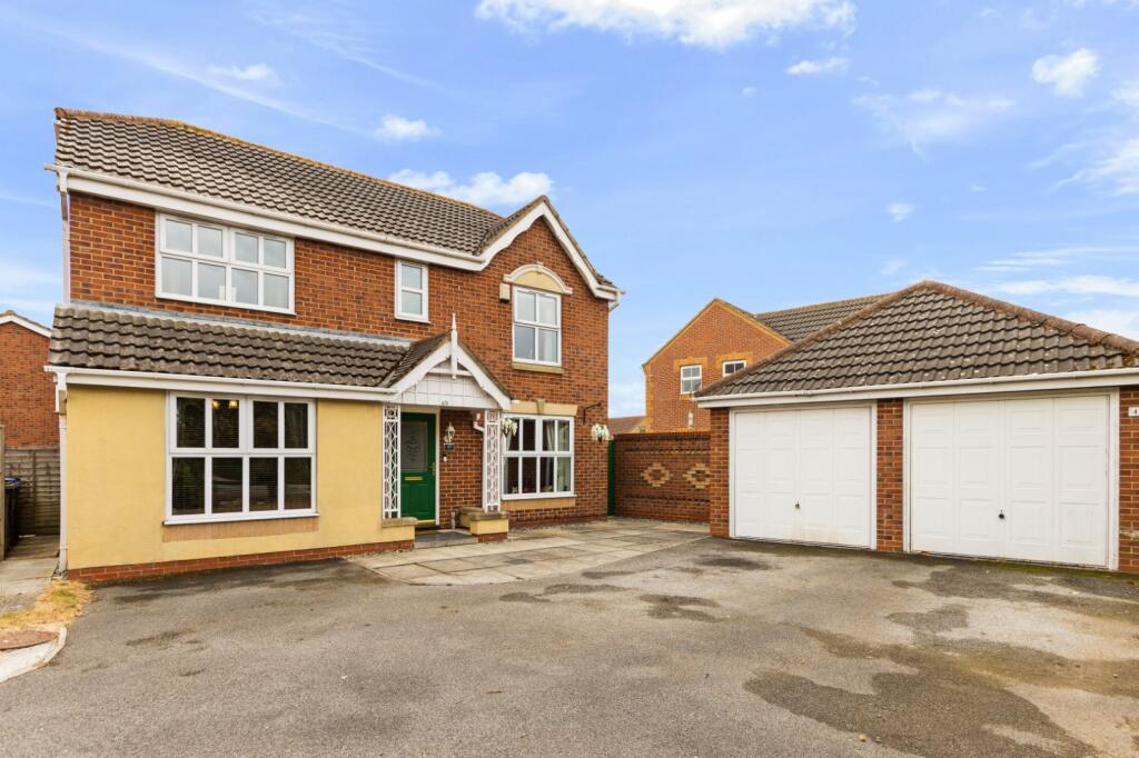 Main image of property: Wren Crescent, Scartho Top, Grimsby, DN33