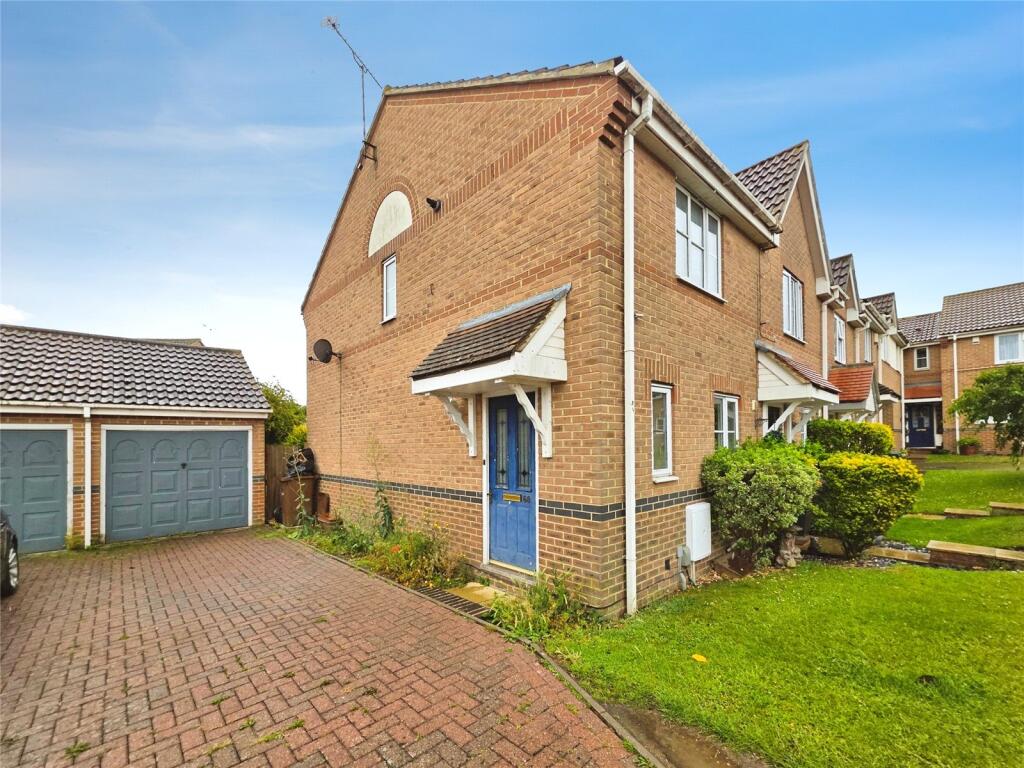 Main image of property: Shorefields, Rainham, Gillingham, Kent, ME8