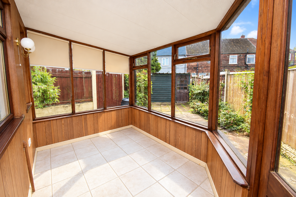 House in Widnes, Halton - View 5