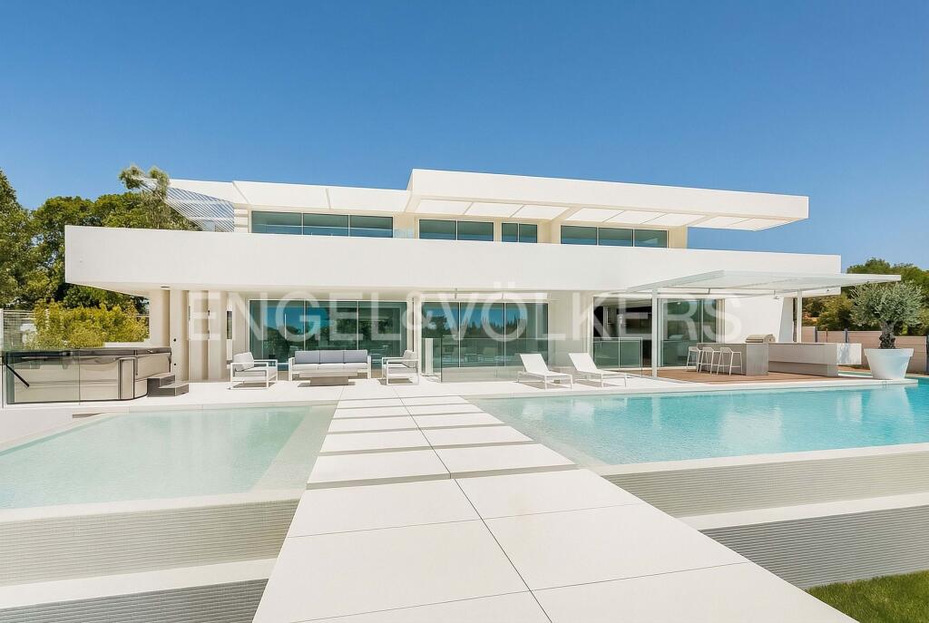 Main image of property: Algarve, Loulé