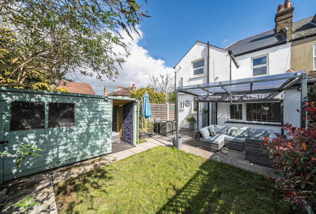 Main image of property: Onslow Gardens, Wallington, SM6