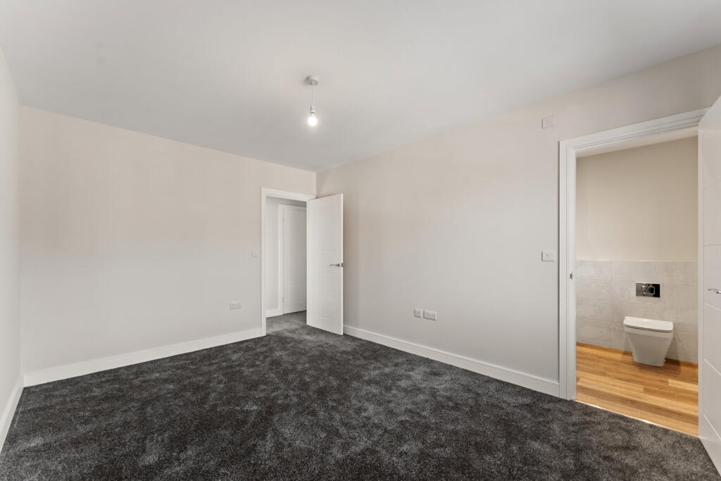 House in Tarporley, Beeston - View 4