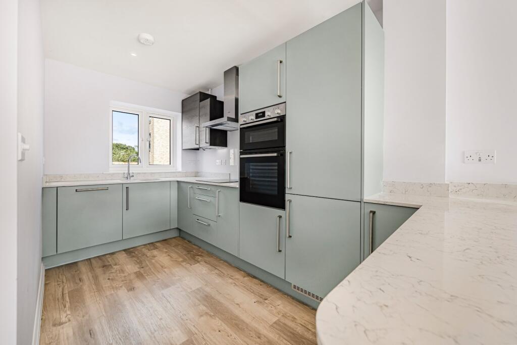House in Mid Sussex, Abbotsford, Burgess Hill - View 5