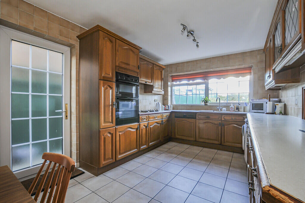 Grangewood, Wexham photo 4