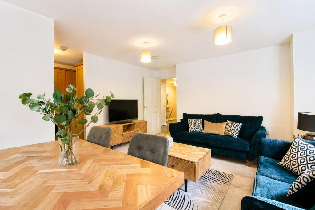 Apartment in Leeds, Farsley