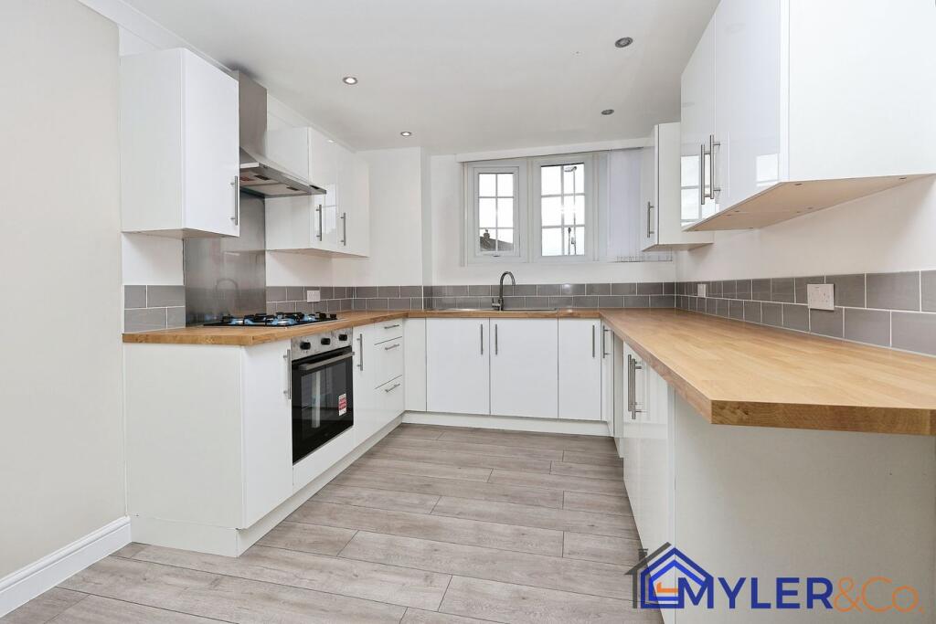 House in Widnes, Halton - View 5
